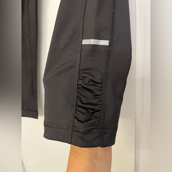 Dansko Now•2 PAIRS, Fitted Activewear Capri Leggings Black Pink Women’s Size S - Picture 6 of 16